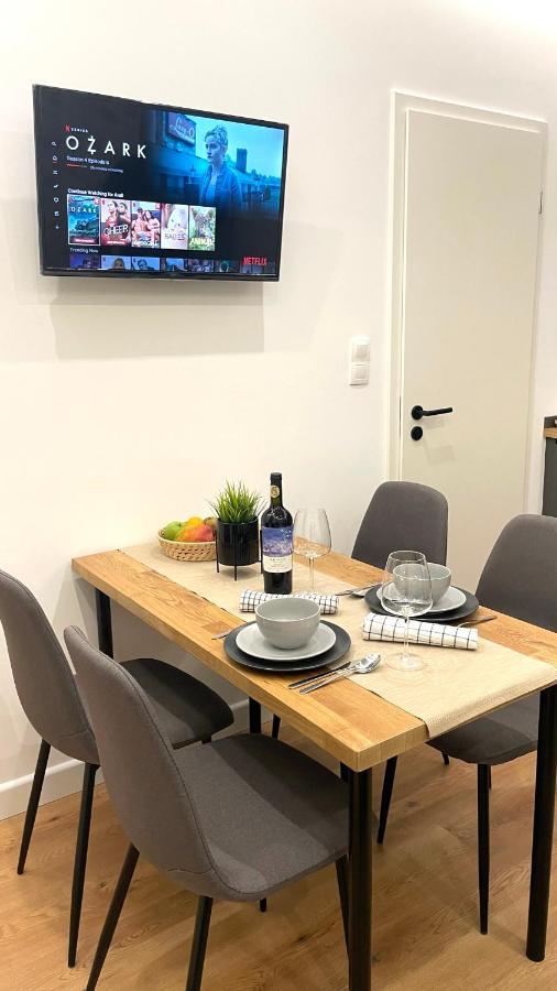 Sipsix Apartment - Modern 2 Bedroom Newly Renovated Flat With Ac In Budapest City Centre Ngoại thất bức ảnh