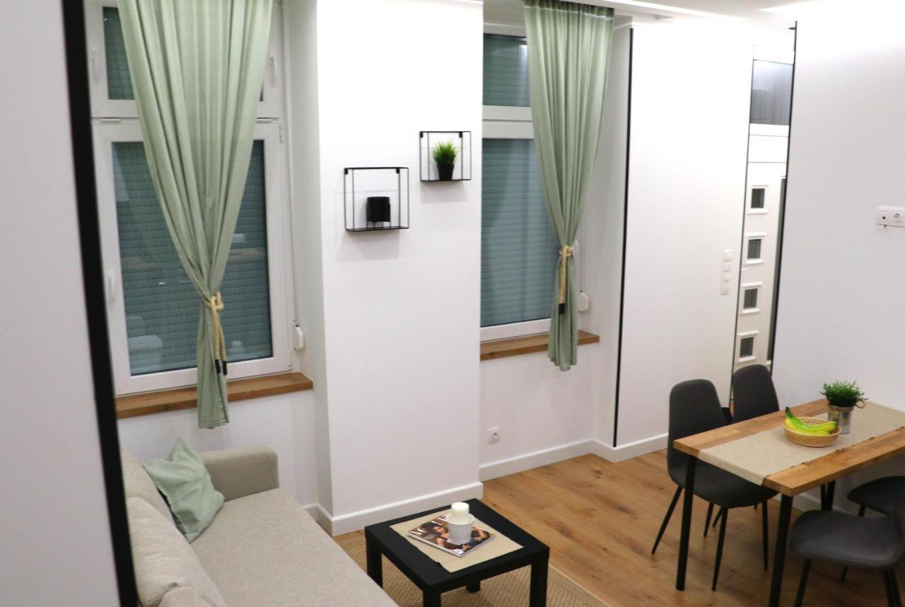 Sipsix Apartment - Modern 2 Bedroom Newly Renovated Flat With Ac In Budapest City Centre Ngoại thất bức ảnh